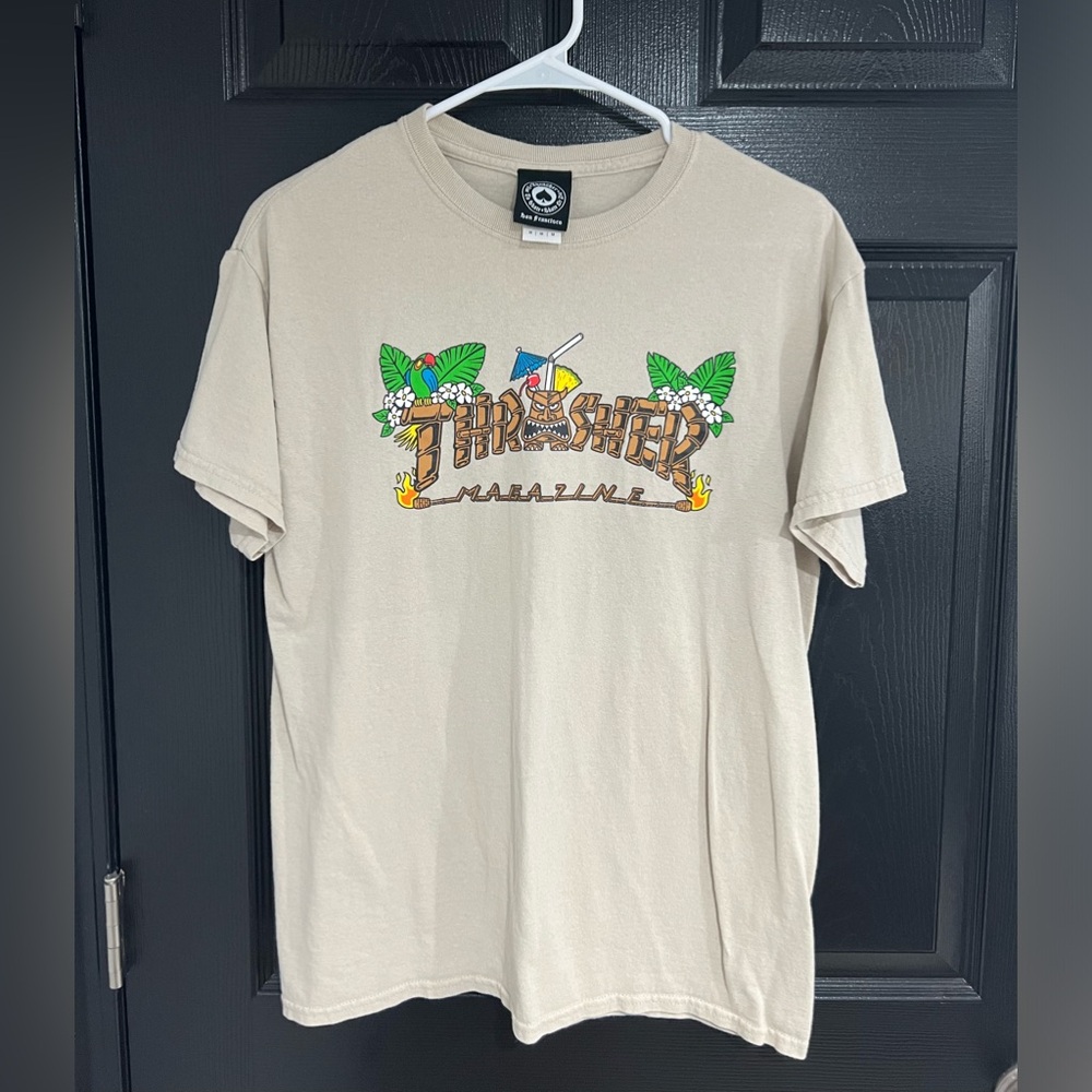 Thrasher Magazine Men’s Medium Tiki Sand T-Shirt
